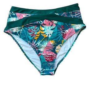 Cupshe Bikini Bottom Size L Tropical Floral Green
